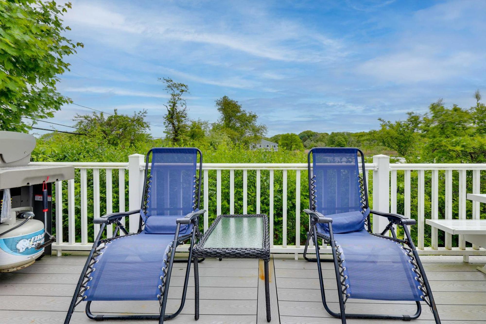 Cozy Narragansett Cottage With Dock And Outdoor Shower Exterior foto